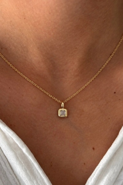Lavian Accessories Çelik Gold Piraye Minimal Baget Kolye