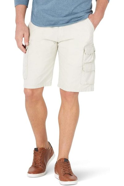 Wrangler Authentics شورت رجالي من رانجلر مصنوع من قماش التويل المرن، شورت كارجو