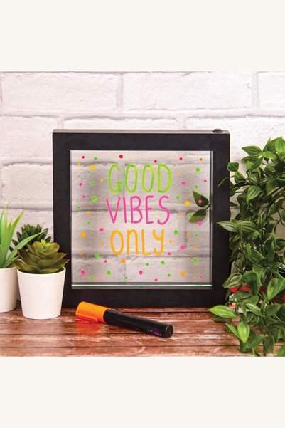 Comerivo Tabla luminoasa cu carioci neon 23x23cm - mesaje personalizate in fi...