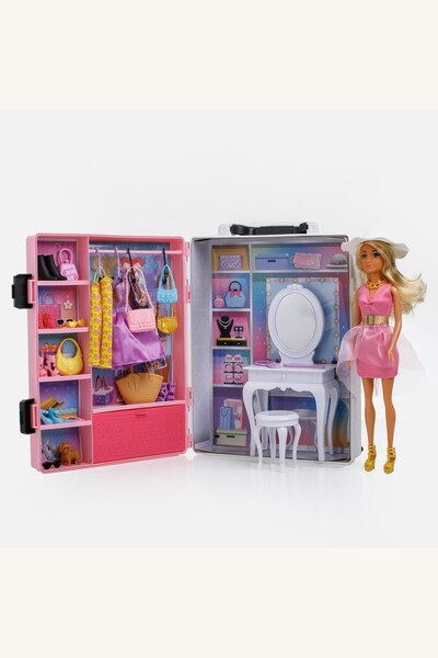 Comerivo Set papusa manechin cu valiza dulap transformabil si accesorii complete
