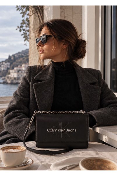 Calvin Klein Kadın Omuz Çantası K60K6122210GQ