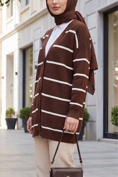 Modamorfo Striped Buttoned Cardigan