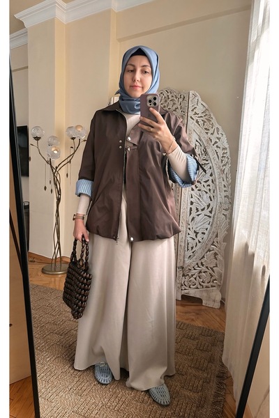MODA S&S BZLİNE Kadın Kahverengi Oversize Kısa Trençkot Çizgili Manşet Detayl...