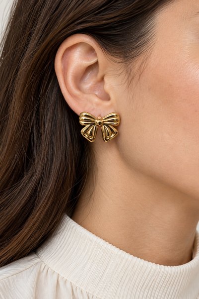 beus Kararmaz Kurdele Şeklinde Küpe 316L Paslanmaz Çelik Gold 2 x 2,5 cm - Kadın