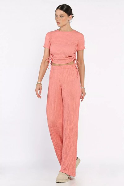 TOZLU Women's Self-Patterned Side Gathered Blouse and Trousers Two-Piece Set