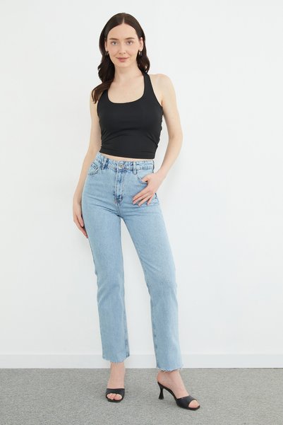 Fulla Moda Yüksek Bel Kesik Paça Jean