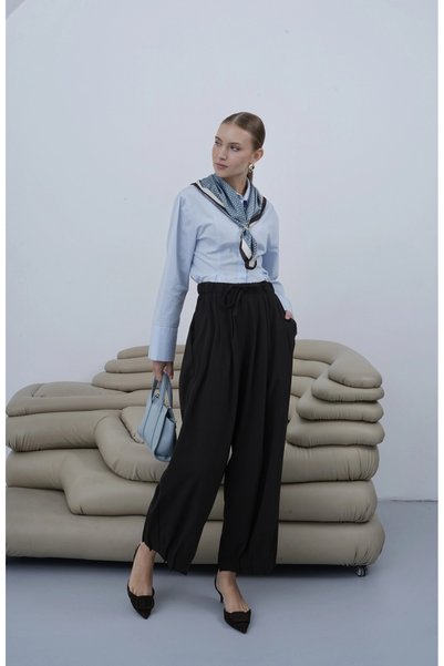 roea Lace-Up Trousers with Leg Detail, Brown