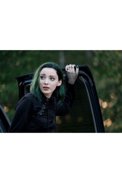 OEM Постер Ема Дюмон от The Gifted 4k, 61x90 см, poster21398