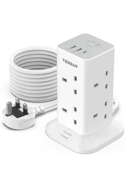Generic وصلة تمديد كهربائية بـ 8 منافذ و3 منافذ USB بطول 5 أمتار