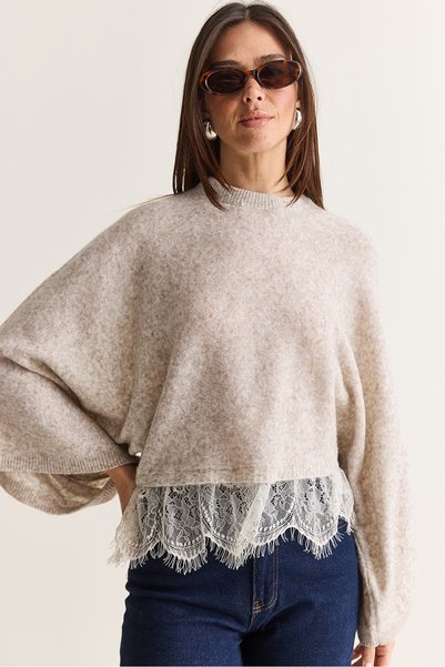 Bianco Lucci Women's Lace Detailed Crew Neck Bat Sleeve Oversize Knitwear Swe...