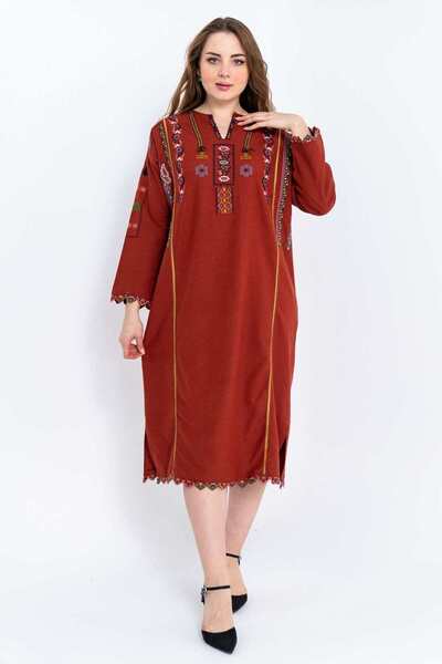 DALYDRESS قفطان مطرز برقبة على شكل V