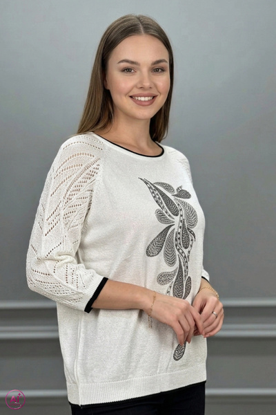 Bİ.GİYSEN سترة نسائية بيضاء بياقة دائرية ونقشة شال أمامية مزينة بأحجار كريستا...