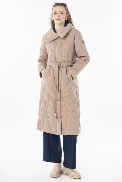 Kayra معطف واسع الياقة محشو بريش الإوز