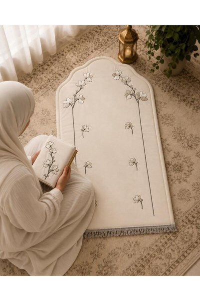 MAYAR Luxurious Prayer Rug Set with Embroidered Prayer Mat - Elegant Design f...