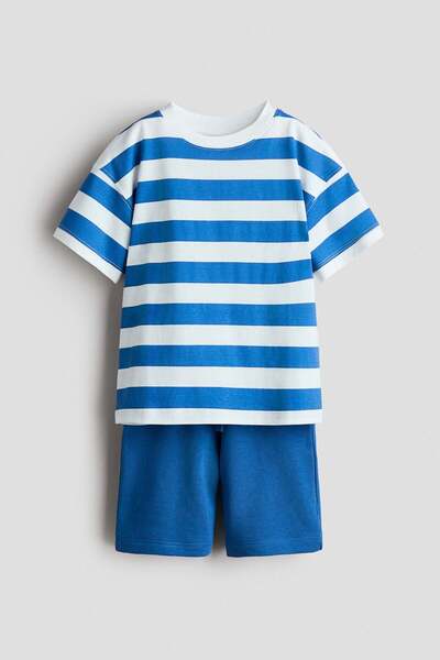 H&M 2-piece T-shirt and shorts set