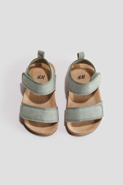 H&M صنادل