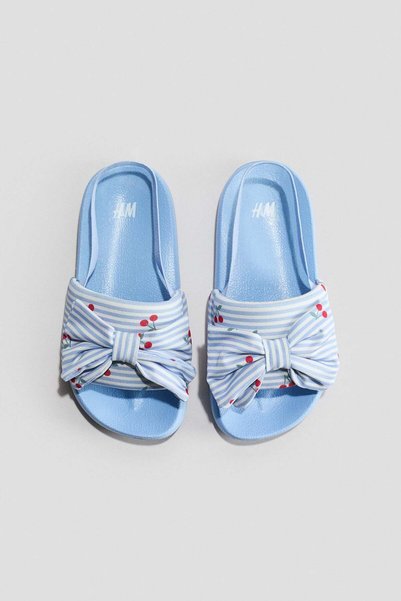 H&M منزلقات حمام السباحة