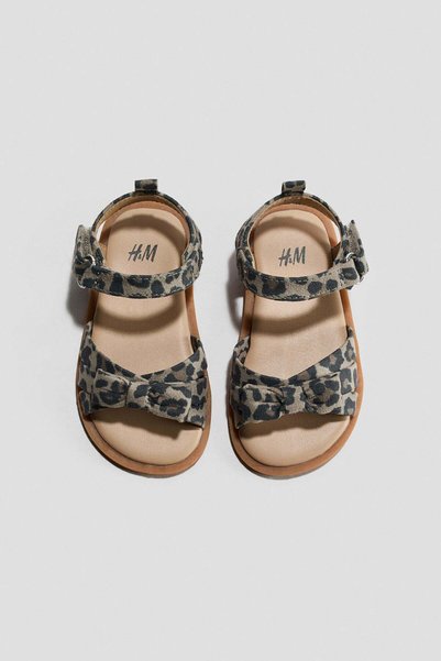 H&M أبليكسيشن © صندل برباطات