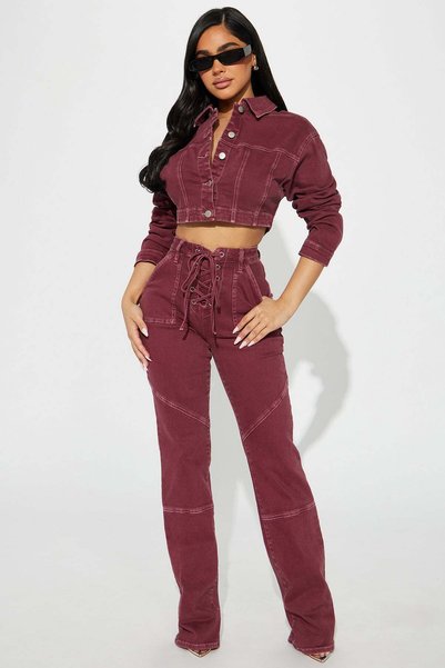 FASHION NOVA Μπουφάν τζιν ελαστικό Bordeaux