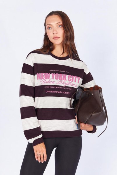 TENA Women's Burgundy Crew Neck Newyork City Written Sweatshirt