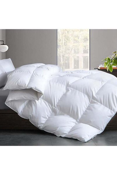 Generic Brand Hotel Linen Klub Quilt - Outer Cover: 100% Microfiber w/ Treatment