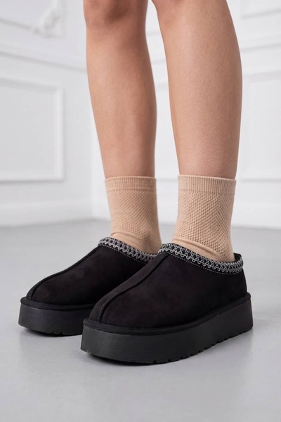 NAVİSHOES Γυναικεία κοντά μποτάκια με χοντρό τακούνι και γούνα UG03NAV
