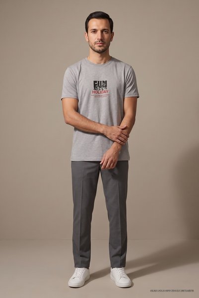 Maccali Tricou gri pentru bărbați, cu imprimeu Fun Holiday, cu gâtul tip crew...