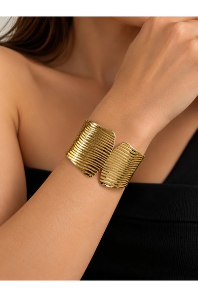 MAISON BAEZA Golden Ribbed Gold Color Brass Mechanical Clamp Bracelet Women's...