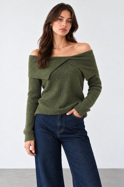 Lupies Women's Madonna Collar Wool Knitwear Sweater