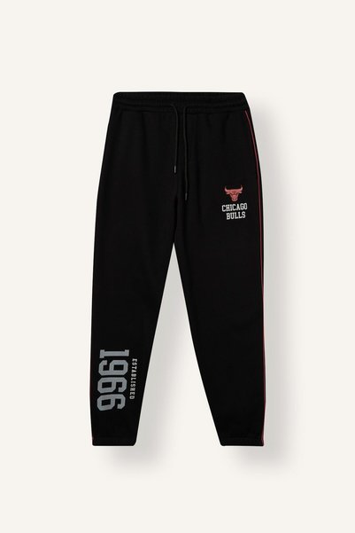 DeFacto Nba Chicago Bulls Standard Fit Printed Thick Jogger I8888Ax26Wn