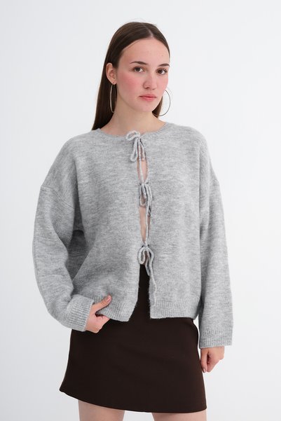 Addax Cardigan tricotat cu șireturi în față H3493
