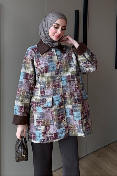 Balenbi سترة نسائية من الجاكار المنسوج بتفاصيل من الجلد السويدي على الأكمام و...