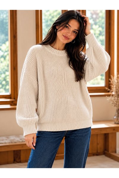 ModaAzen Beige Crew Neck Oversized Women's Knit Sweater