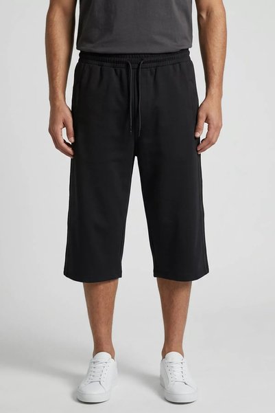 TOZLU Men's Side Stripe Detailed Elastic Waist Capri Pants