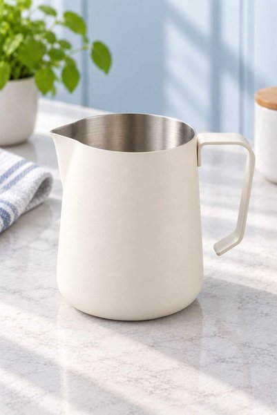 ALOHA EQ QUALITY 500 ml Beyaz Paslanmaz Çelik Barista Pitcher | Latte Art Süt Köpürtme ve Dökme Potu