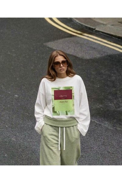 DAYSEY CHERRY MATCHA BASKILI OVERSİZE UZUN KOLLU T-SHİRT