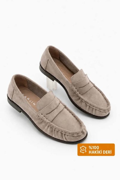 Marjin Damen-Loafer aus echtem Leder mit ovaler Zehenpartie, genähter, geraff...