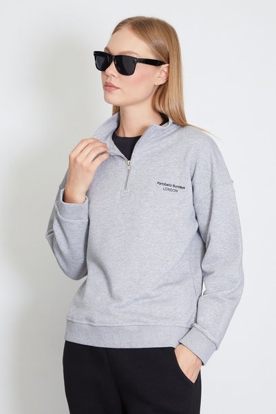 Fulla Moda 3 Thread Non-Embroidered London Printed Half-Zip Sweatshirt