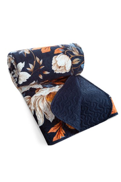Eurofirany Cuvertura de pat FIORA, matlasata geometric prin presare la cald, din catifea velur moale, cu model floral delicat, dimensiuni 200 x 220 cm, culoare albastru marin