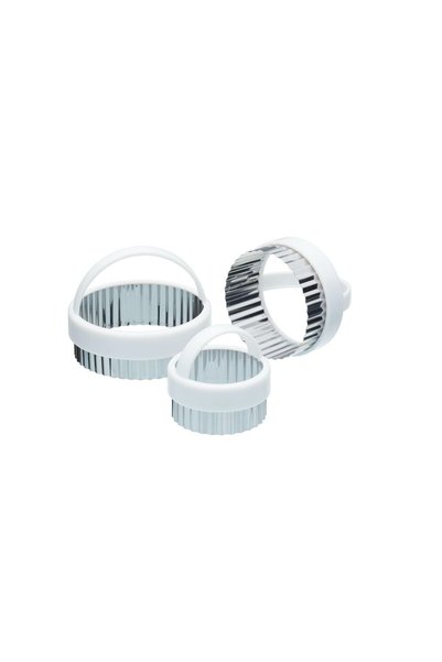 Kitchen Craft Set of 3 moulds for cutting pastry – made by
