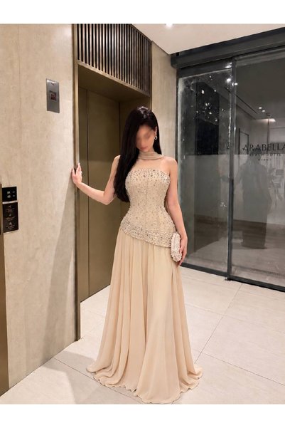 RASHA FASHION فستان سهرة شامبين طويل بكورسيه مرصع باللؤلؤ والكريستال وقصة أنيقة
