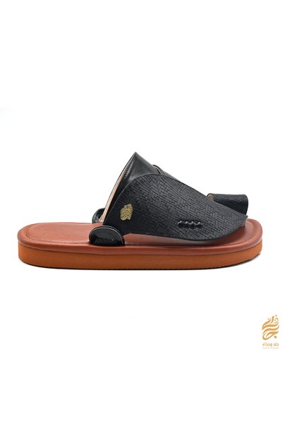 Leather & shoea حذاء شرقي