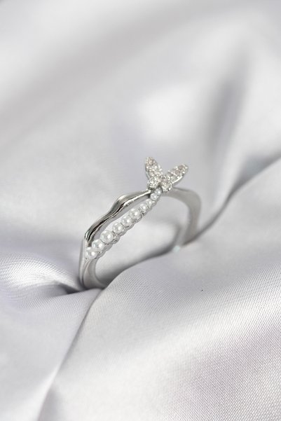 kumkumticaret Silver Color Tailed Butterfly Model Pearl Women's Ring