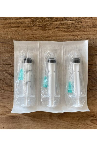 Berika 5 CC Yeşil Kısa Uçlu Enj (100 ADET) steril 21G-16MM