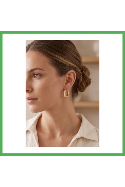 Nur store Çanta Brass Gold Color Square Earrings Bezoss