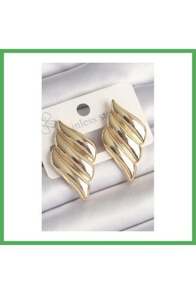 Nur store Çanta Brass Gold Color 3 Row Wavy Model Women's Earrings Bezoss