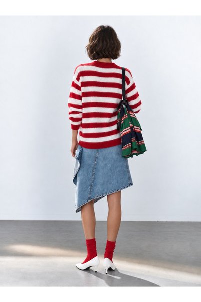 KAZAK Oversize Soft Textured Crew Neck Striped