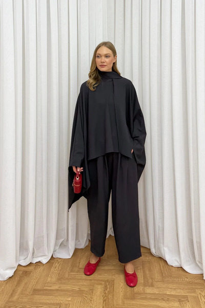 Melike Tatar Polyviscon Suit with Cape Tunic 32-5000