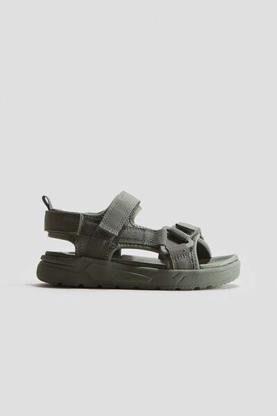 H&M صنادل الغوص