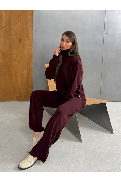 MADAME MELEK Turtleneck Oversize Knitwear Set with Elastic Waist and Wide-Leg...